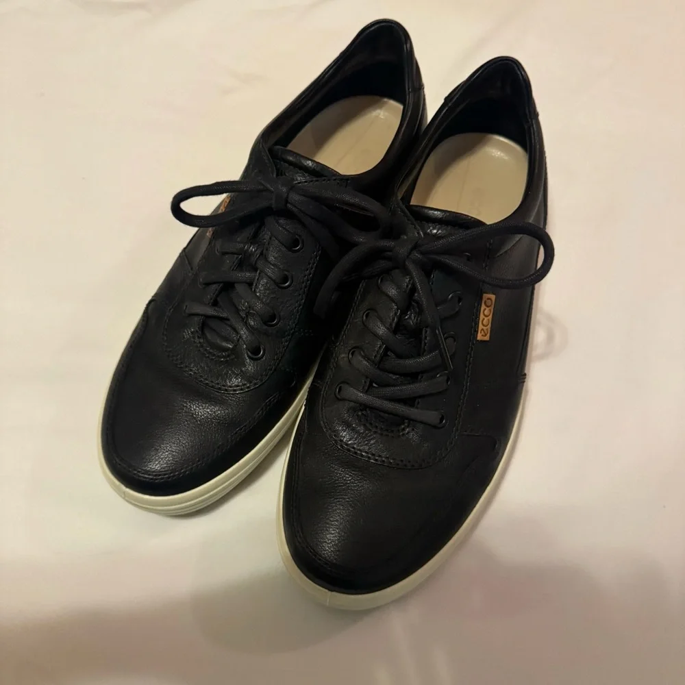ECCO Soft 7 Men’s Black Leather‎ Sneakers – Size 44
